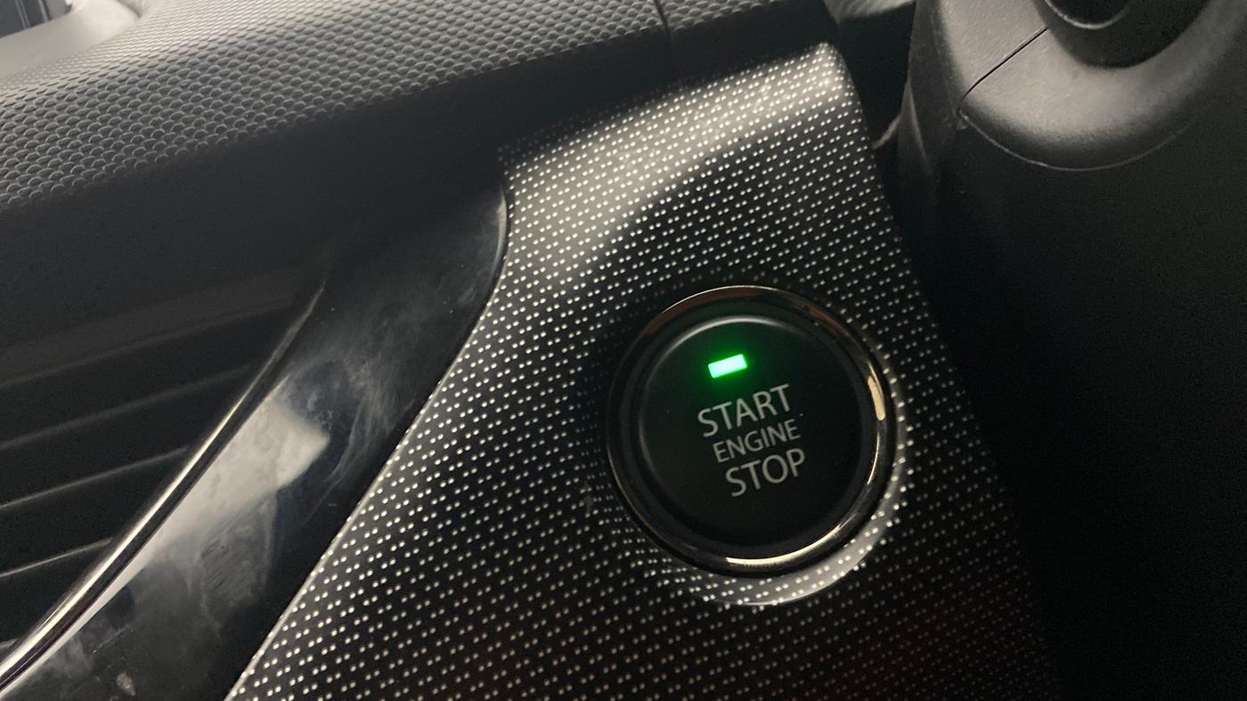 2023 Tata NEXON XZ PLUS LUX SUNROOF RED DARK PETROL, Petrol, Manual, 46,390 km, Keyless Start/ Stop Button
