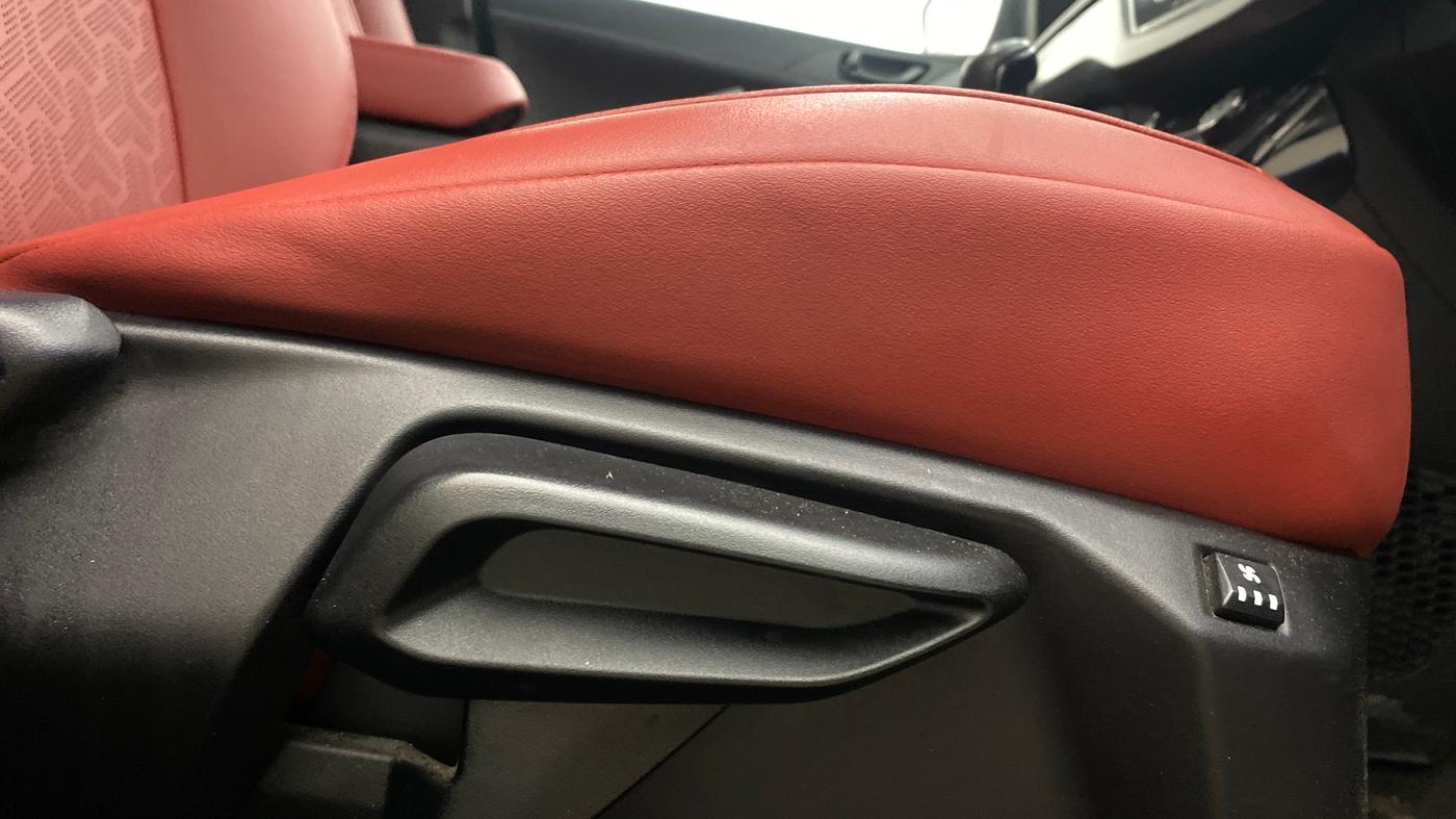 2023 Tata NEXON XZ PLUS LUX SUNROOF RED DARK PETROL, Petrol, Manual, 46,390 km, Driver Side Adjustment Panel