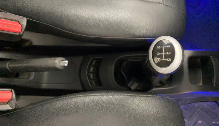 2015 Maruti Wagon R 1.0 VXI, Petrol, Manual, 75,237 km, Gear Lever