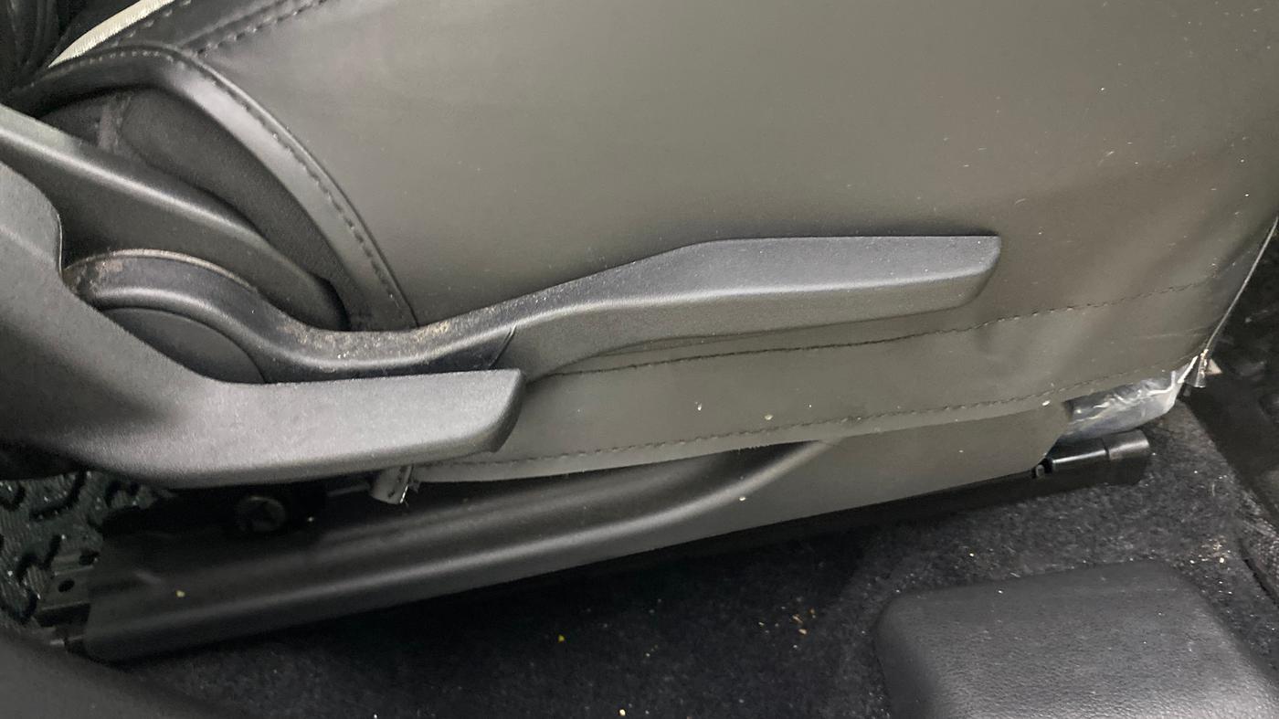 2025 Toyota Glanza V AMT, Petrol, Automatic, 2,344 km, Driver Side Adjustment Panel