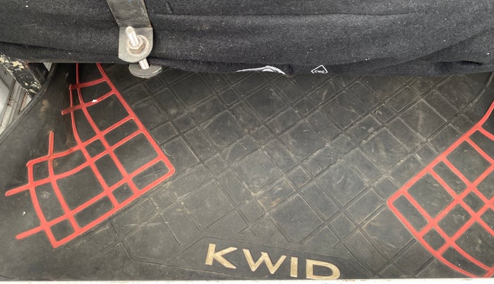 2018 Renault Kwid RXT 1.0 AMT (O), CNG, Automatic, 83,245 km, Boot Inside