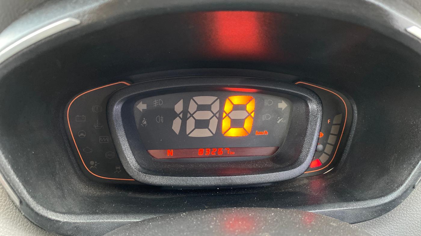 2018 Renault Kwid RXT 1.0 AMT (O), CNG, Automatic, 83,245 km, Odometer Image