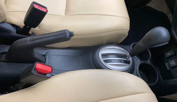 2018 Honda BR-V 1.5L I-VTEC V CVT, Petrol, Automatic, 45,409 km, Gear Lever