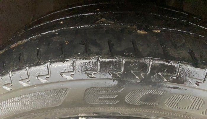 2018 Maruti IGNIS ZETA 1.2, Petrol, Manual, 49,514 km, Right Front Tyre Tread