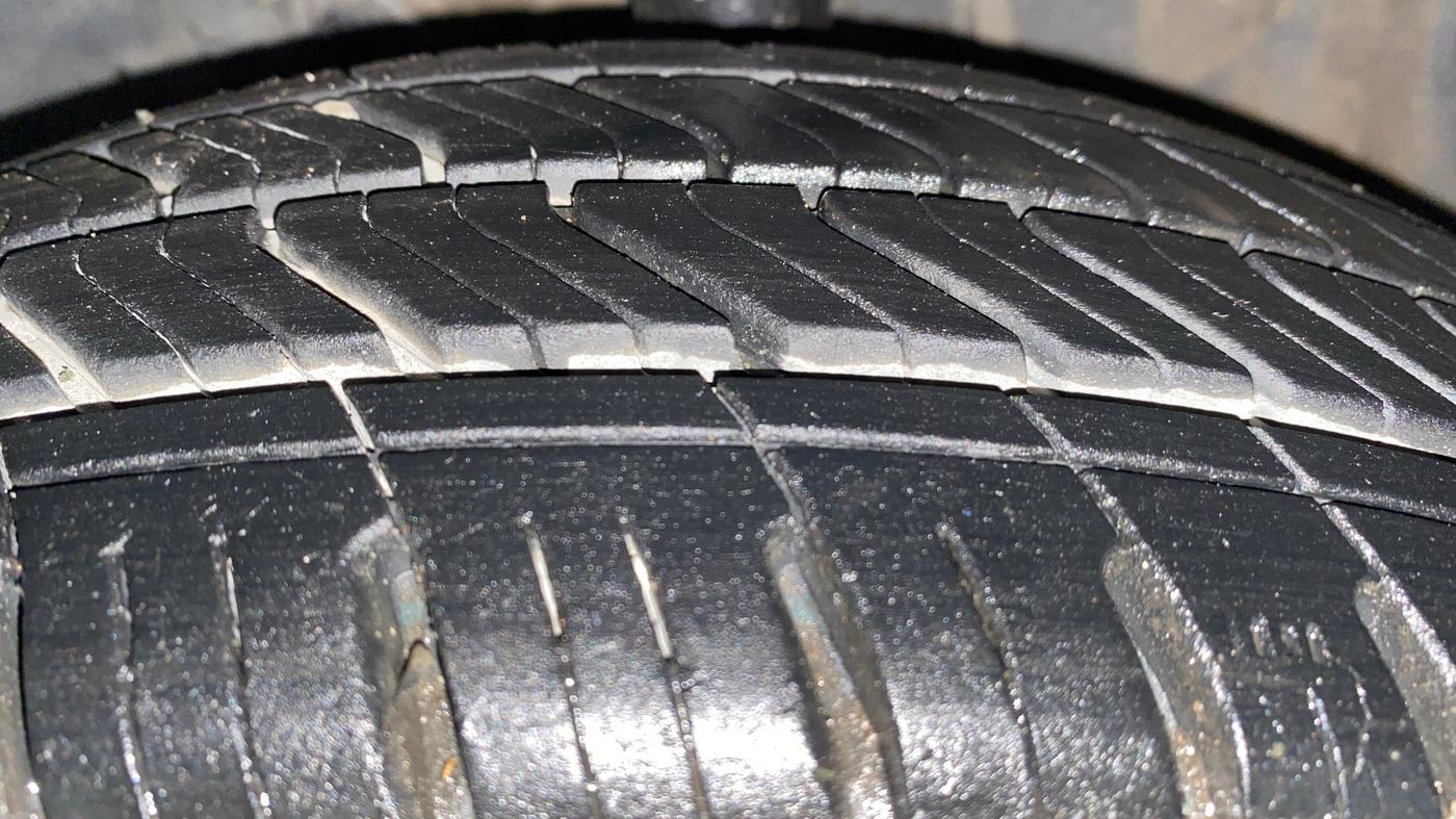 2018 Datsun Go T(O), Petrol, Manual, 77,350 km, Left Front Tyre Tread