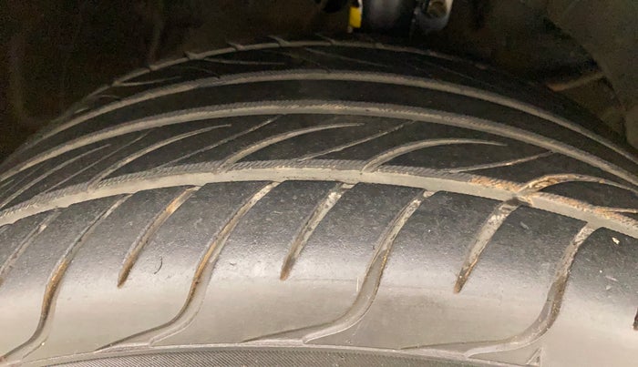 2019 Maruti Baleno DELTA CVT PETROL 1.2, Petrol, Automatic, 51,349 km, Right Front Tyre Tread