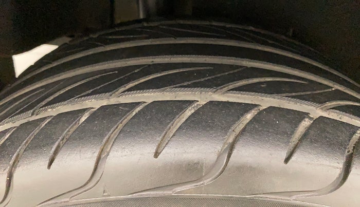 2019 Maruti Baleno DELTA CVT PETROL 1.2, Petrol, Automatic, 51,349 km, Right Rear Tyre Tread