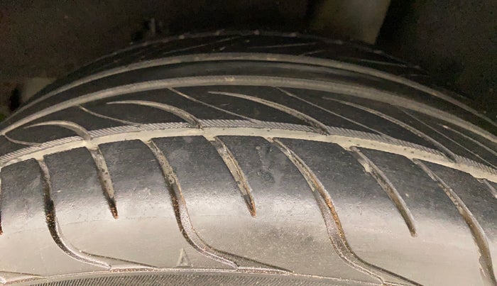 2019 Maruti Baleno DELTA CVT PETROL 1.2, Petrol, Automatic, 51,349 km, Left Rear Tyre Tread