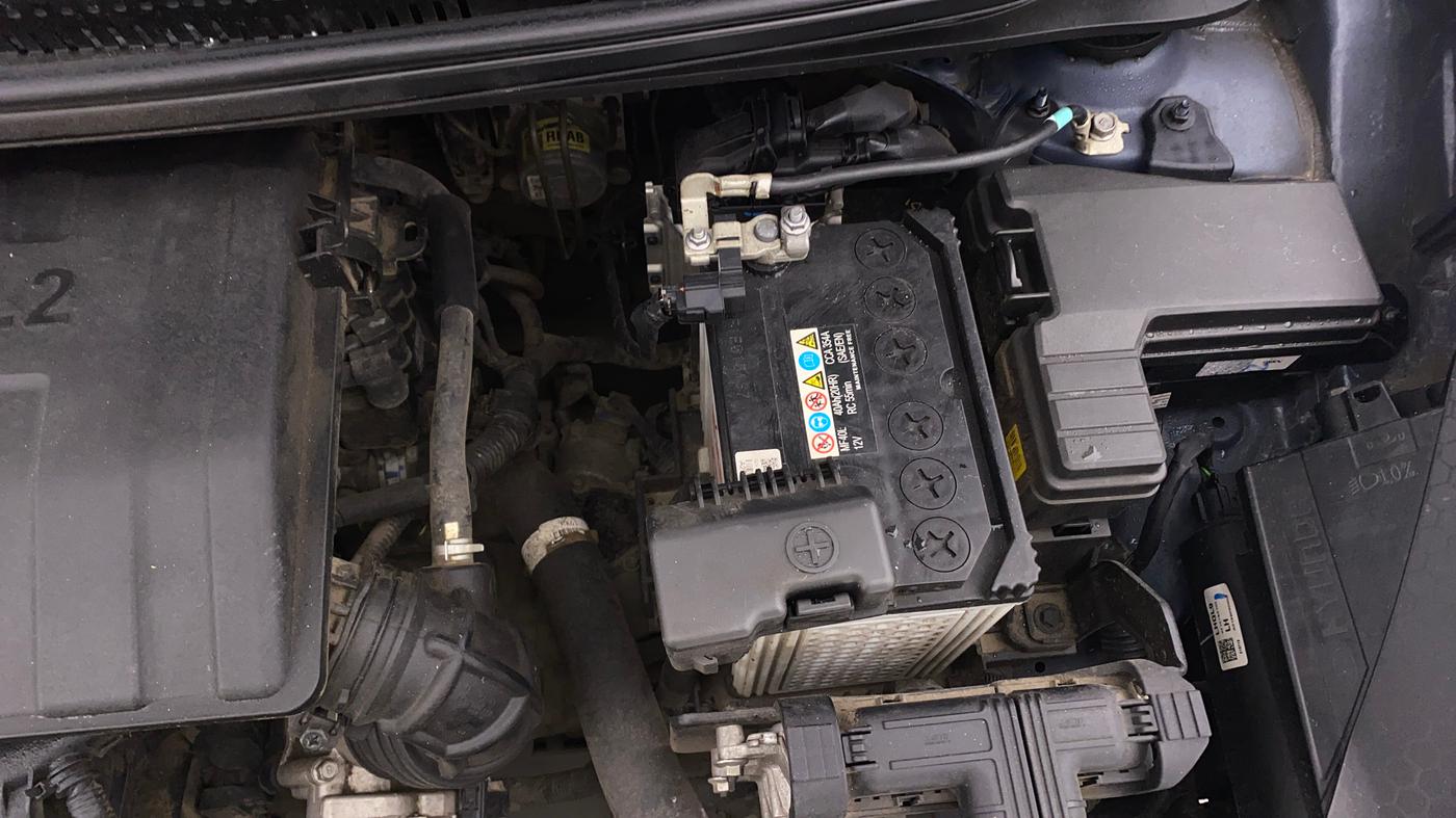 2021 Hyundai GRAND I10 NIOS SPORTZ AMT 1.2 KAPPA VTVT, Petrol, Automatic, 22,711 km, Engine View - Left