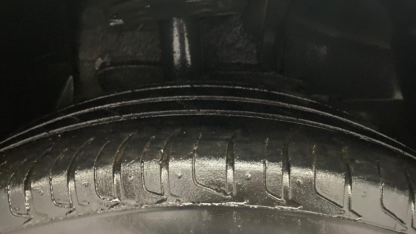 2022 Tata NEXON XZA PLUS PETROL, Petrol, Automatic, 45,759 km, Right Front Tyre Tread