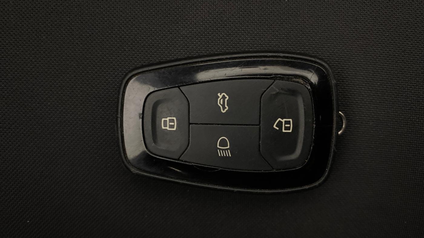 2022 Tata NEXON XZA PLUS PETROL, Petrol, Automatic, 45,759 km, Key Close Up