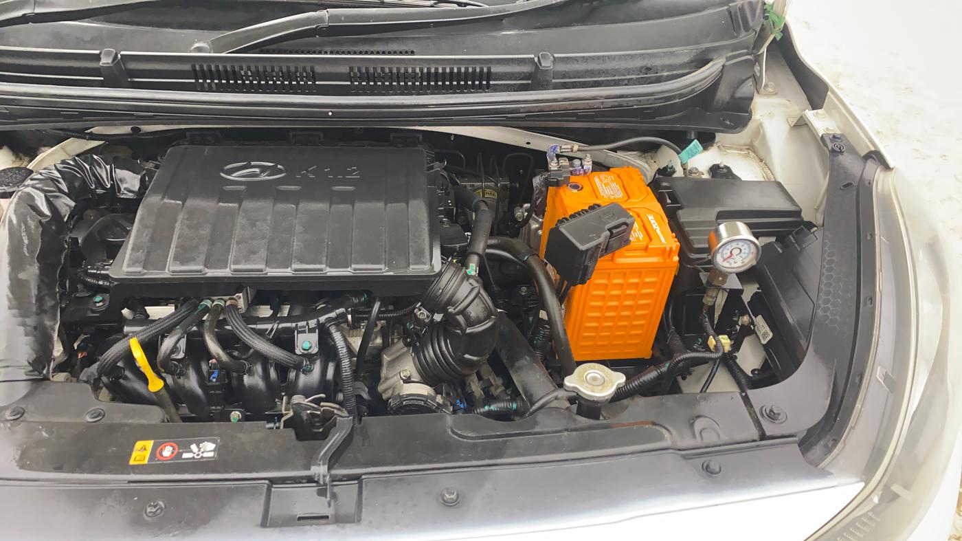 2022 Hyundai AURA SX 1.2 CNG, CNG, Manual, 1,22,124 km, Engine View - Left