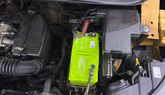 2021 Renault TRIBER RXZ AMT, Petrol, Automatic, 64,858 km, Engine View - Left