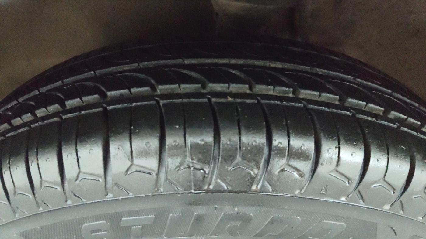 2017 Maruti Alto 800 LXI O, Petrol, Manual, 61,127 km, Left Front Tyre Tread