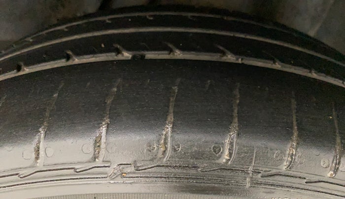 2012 Honda City 1.5L I-VTEC E MT, Petrol, Manual, 54,878 km, Left Rear Tyre Tread