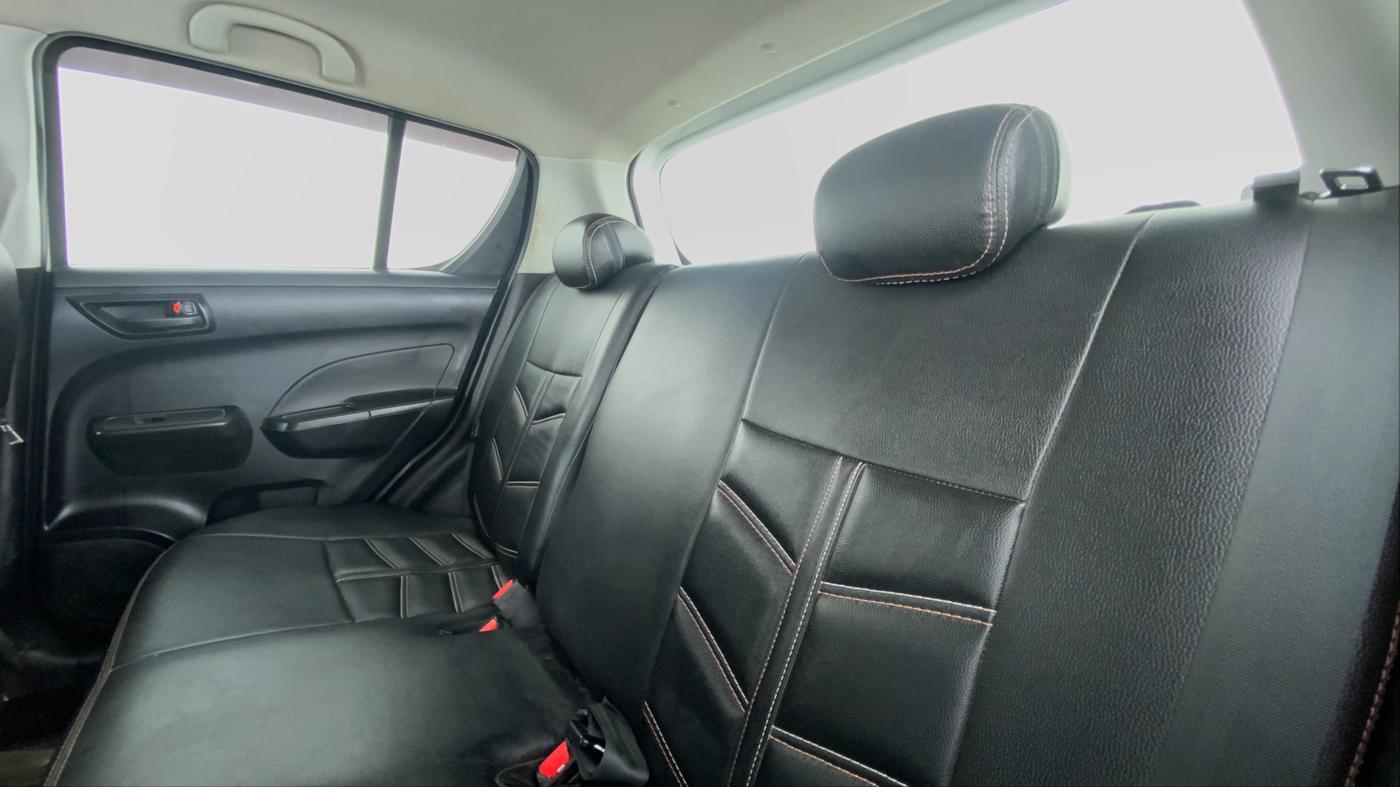 2017 Maruti Swift LXI OPT, Petrol, Manual, 22,911 km, Right Side Rear Door Cabin