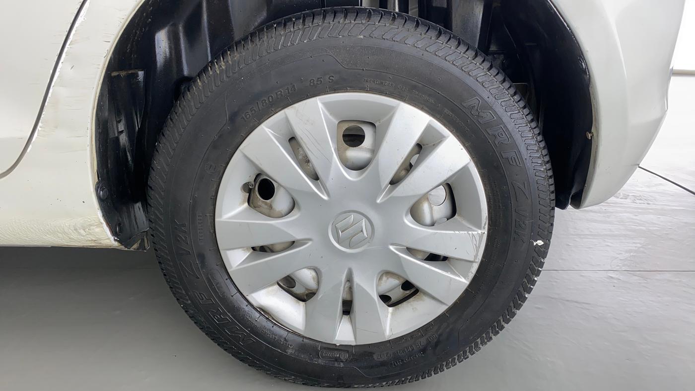 2017 Maruti Swift LXI OPT, Petrol, Manual, 22,911 km, Left Rear Wheel