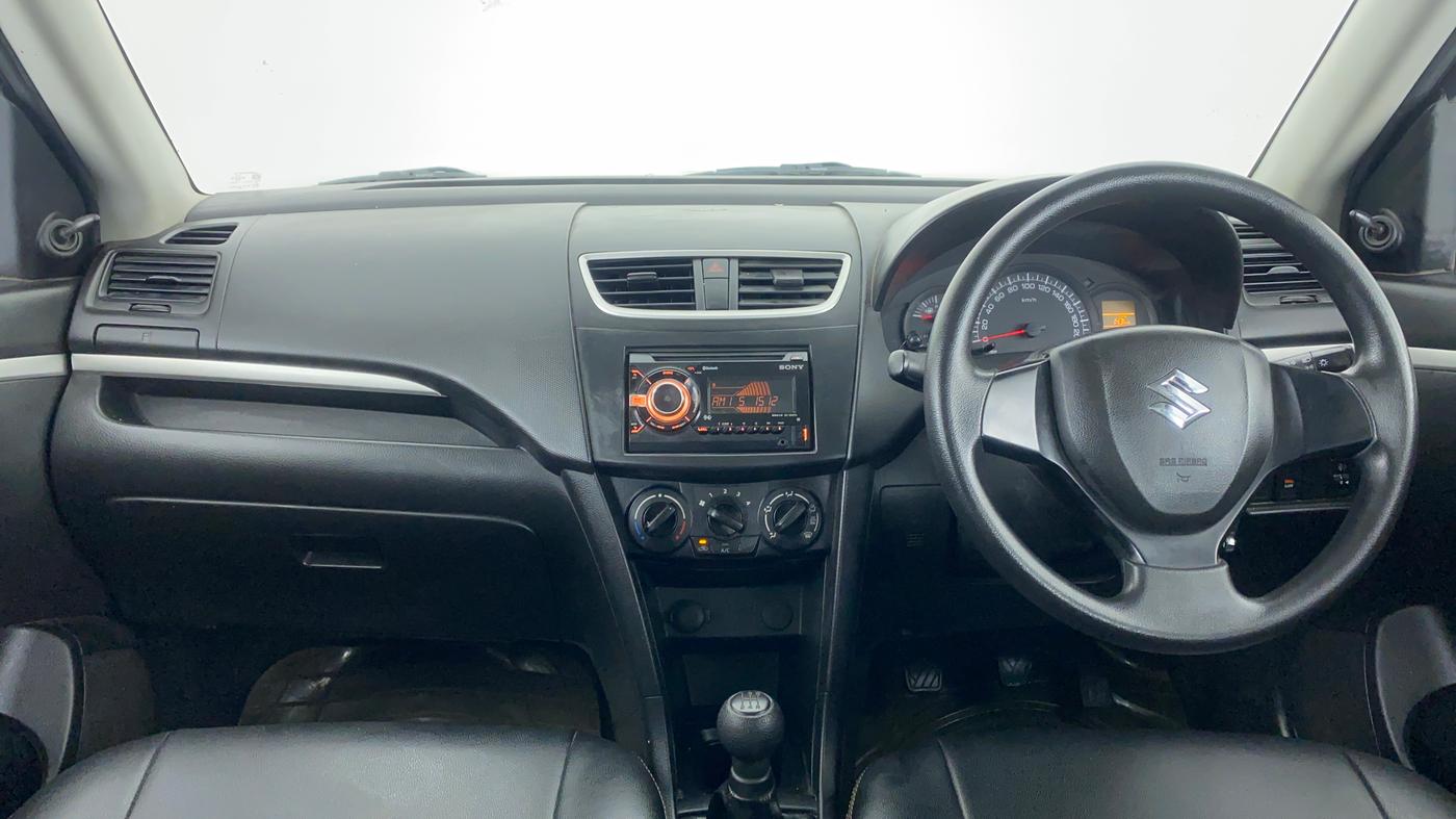 2017 Maruti Swift LXI OPT, Petrol, Manual, 22,911 km, Dashboard