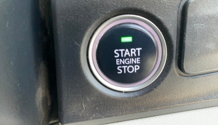 2023 Tata ALTROZ XZ + SUNROOF, Petrol, Manual, 37,220 km, Keyless Start/ Stop Button