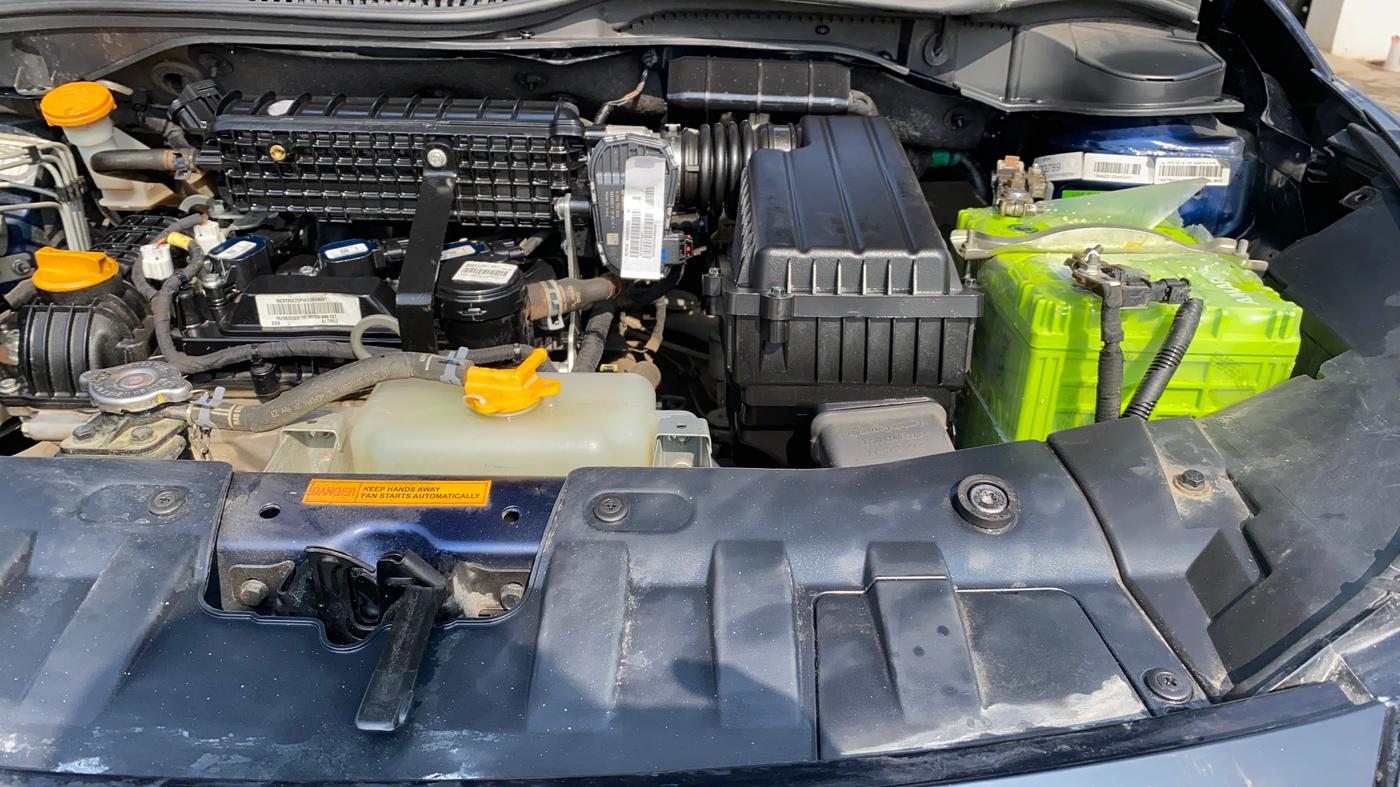 2023 Tata ALTROZ XZ + SUNROOF, Petrol, Manual, 37,198 km, Engine View - Left