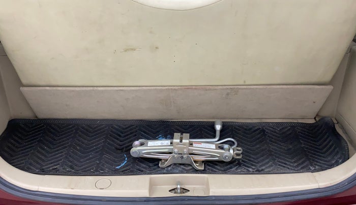2012 Maruti Ertiga VDI, Diesel, Manual, 82,321 km, Boot Inside