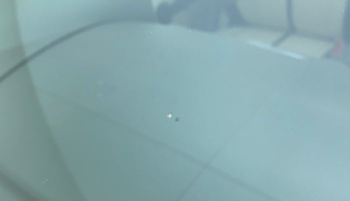 2012 Maruti Ertiga VDI, Diesel, Manual, 82,321 km, Front windshield - Minor spot on windshield