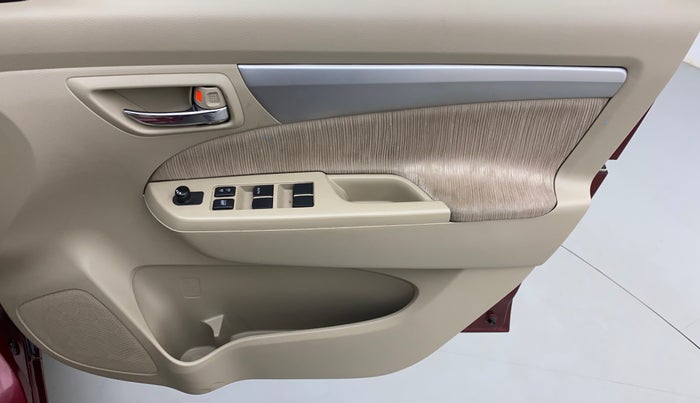 2012 Maruti Ertiga VDI, Diesel, Manual, 82,321 km, Driver Side Door Panels Control