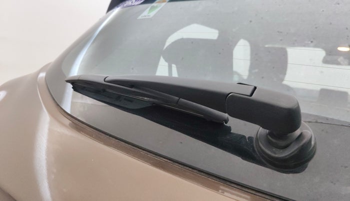 2022 Tata PUNCH CREATIVE  AMT, Petrol, Automatic, 16,627 km, Rear Wiper