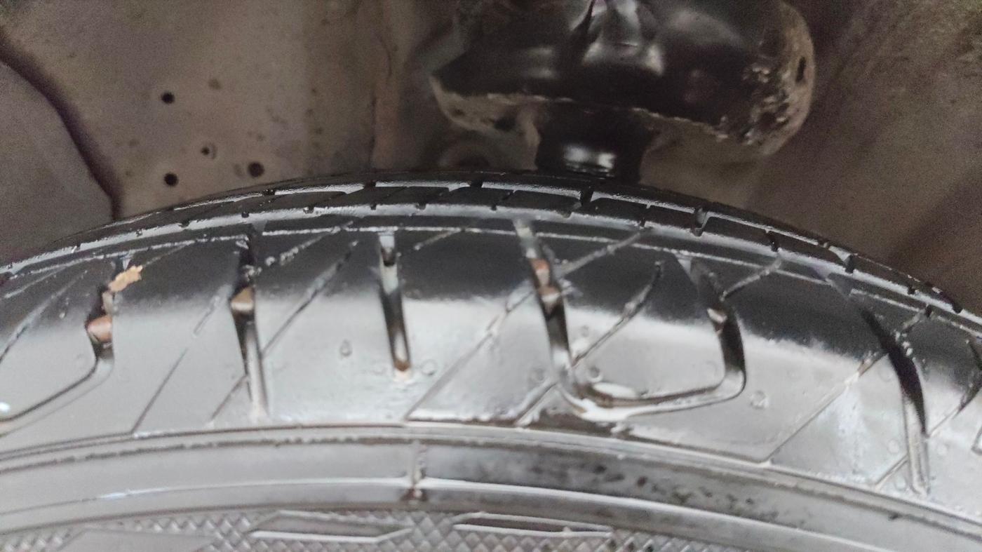 2016 Honda CRV 2.4L 4WD AVN AT, Petrol, Automatic, 90,345 km, Left Front Tyre Tread