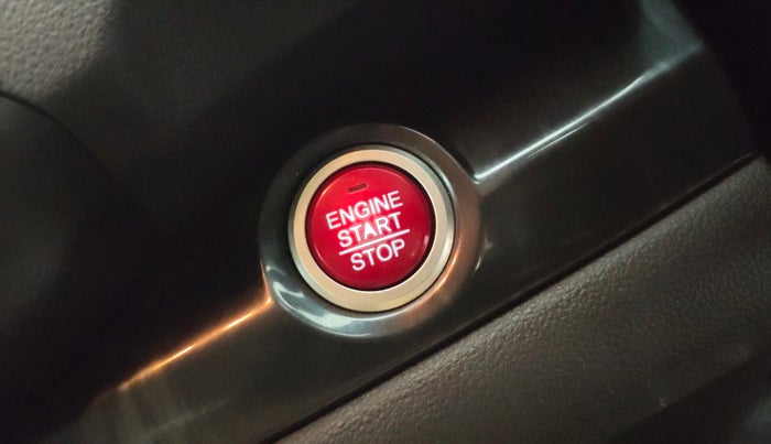 2016 Honda CRV 2.4L 4WD AVN AT, Petrol, Automatic, 90,696 km, Keyless Start/ Stop Button