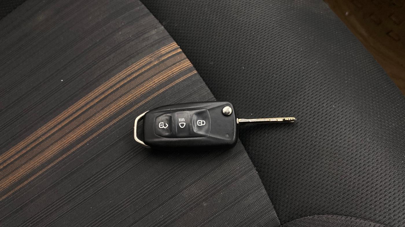 2018 Tata TIAGO NRG PETROL, Petrol, Manual, 93,561 km, Key Close Up