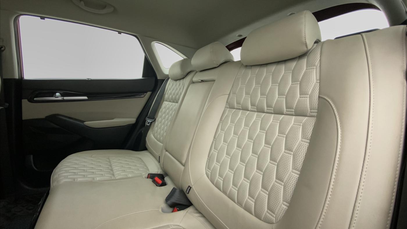 2019 KIA SELTOS HTX 1.5 PETROL MT, Petrol, Manual, 41,289 km, Right Side Rear Door Cabin
