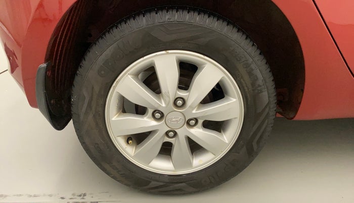 2013 Hyundai i20 SPORTZ 1.2, Petrol, Manual, 81,359 km, Right Rear Wheel