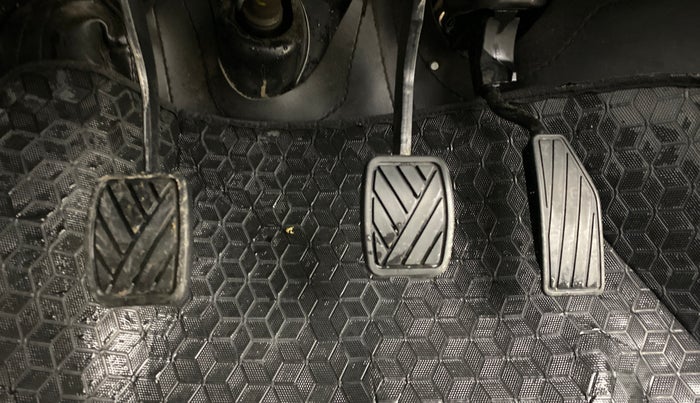 2023 Maruti New Wagon-R VXI 1.0, Petrol, Manual, 27,364 km, Pedals