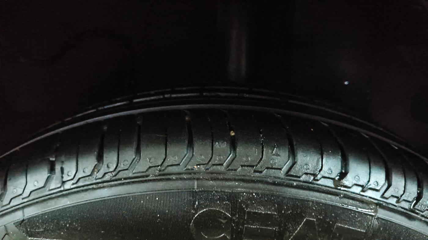 2020 Tata ALTROZ XZ PETROL, CNG, Manual, 59,591 km, Left Rear Tyre Tread