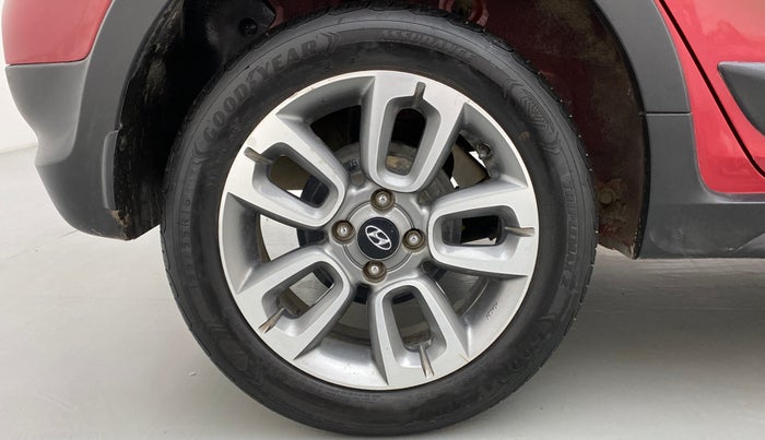 2016 Hyundai i20 Active 1.4 S, Diesel, Manual, 38,896 km, Right Rear Wheel