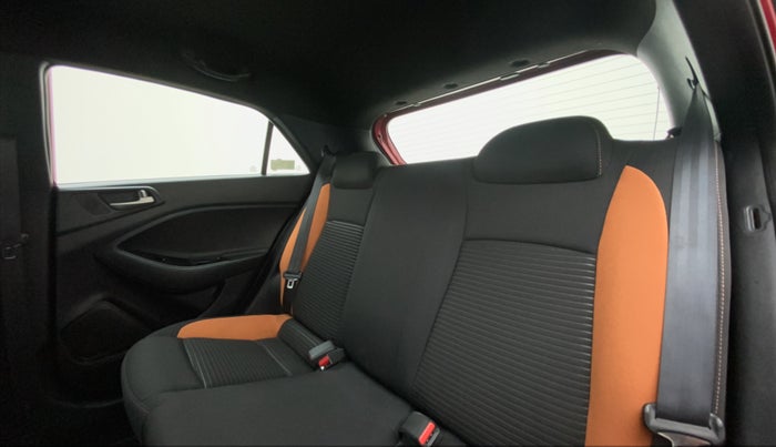 2016 Hyundai i20 Active 1.4 S, Diesel, Manual, 38,896 km, Right Side Rear Door Cabin