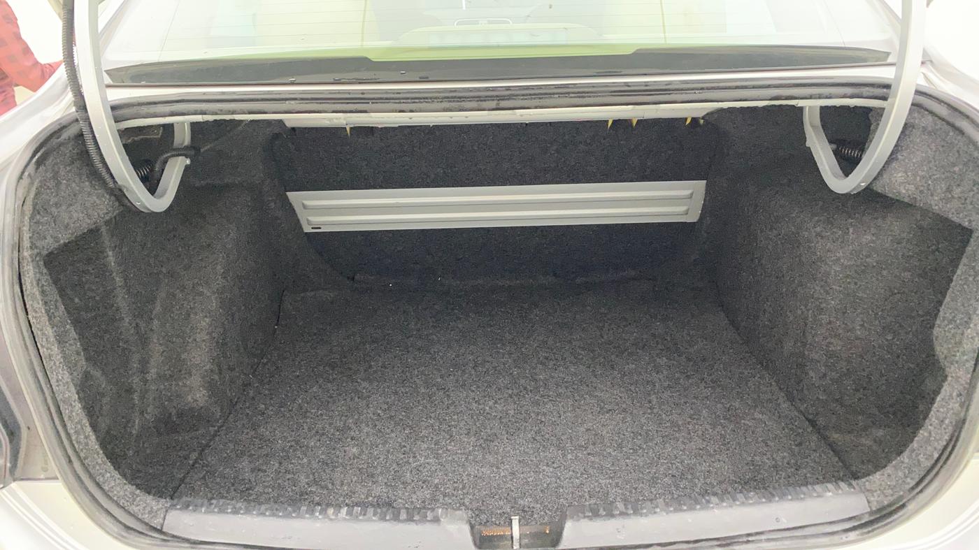 2022 Volkswagen Vento HIGHLINE PLUS 1.0L TSI AT, Petrol, Automatic, 83,459 km, Boot Inside