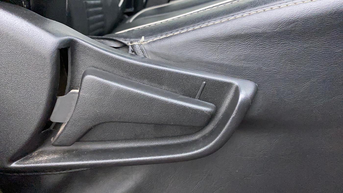 2019 Maruti S PRESSO VXI PLUS AMT, Petrol, Automatic, 44,589 km, Driver Side Adjustment Panel