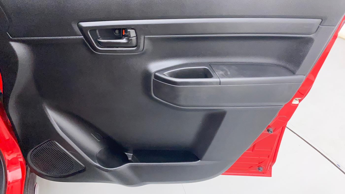 2019 Maruti S PRESSO VXI PLUS AMT, Petrol, Automatic, 44,589 km, Driver Side Door Panels Control
