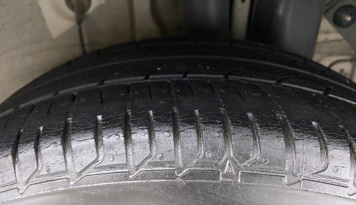 2017 Hyundai i20 Active 1.2 SX, Petrol, Manual, 33,242 km, Left Rear Tyre Tread