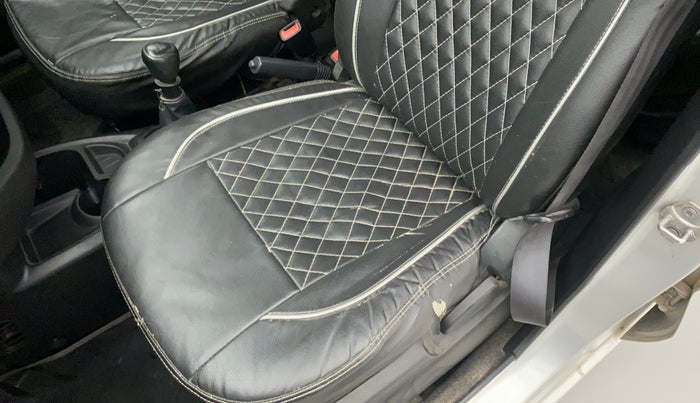 2018 Datsun Redi Go A, CNG, Manual, 67,155 km, Front left seat (passenger seat) - Retractor not working