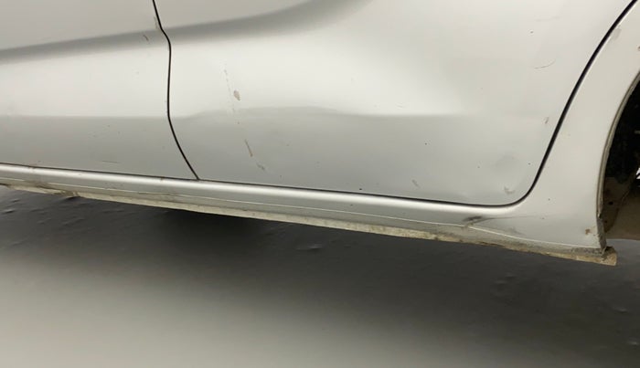 2018 Datsun Redi Go A, CNG, Manual, 67,155 km, Left running board - Slightly dented