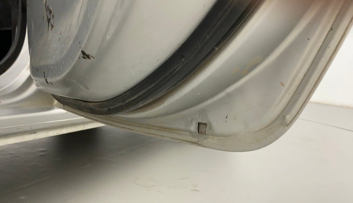 2018 Datsun Redi Go A, CNG, Manual, 67,155 km, Right rear door - Slightly rusted