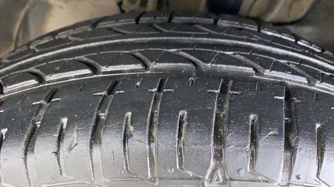 2019 Tata Tiago XT 1.2 REVOTRON, Petrol, Manual, 10,514 km, Left Front Tyre Tread