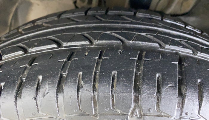 2019 Tata Tiago XT 1.2 REVOTRON, Petrol, Manual, 10,514 km, Left Front Tyre Tread