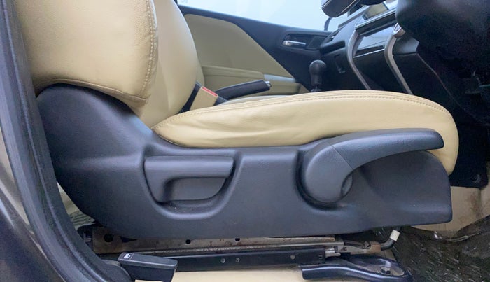 2016 Honda City 1.5L I-VTEC VX, Petrol, Manual, 76,361 km, Driver Side Adjustment Panel