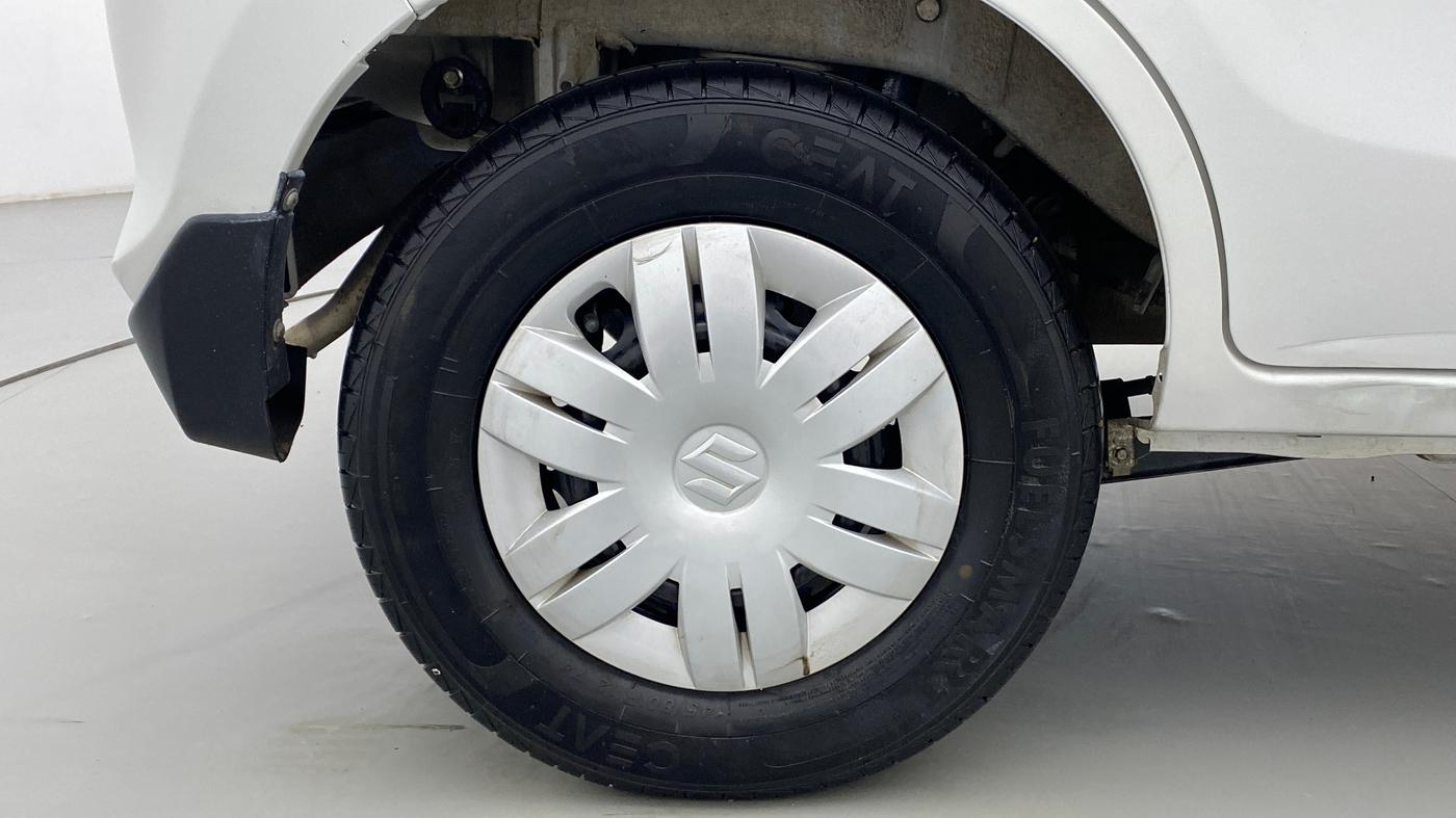 2021 Maruti Alto LXI, Petrol, Manual, 8,114 km, Right Rear Wheel