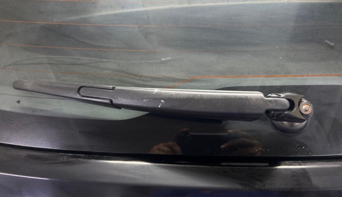 2022 Nissan MAGNITE XV TURBO CVT, Petrol, Automatic, 44,865 km, Rear Wiper