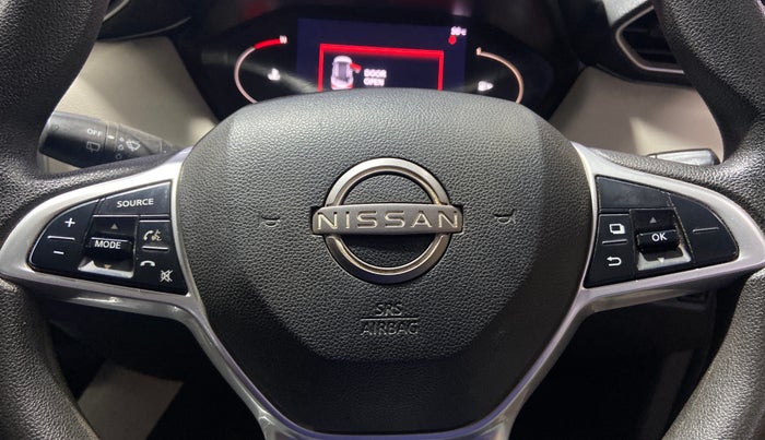 2022 Nissan MAGNITE XV TURBO CVT, Petrol, Automatic, 44,865 km, Adaptive Cruise Control